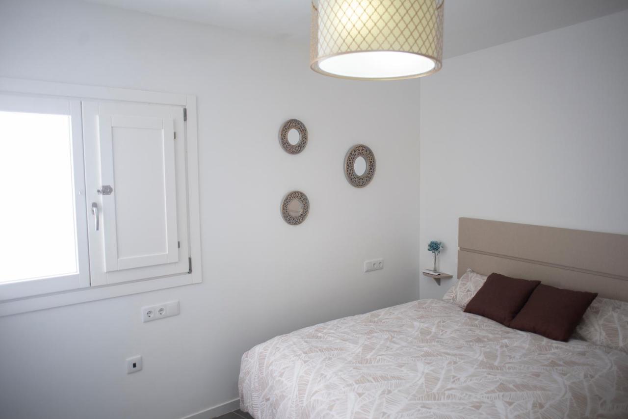 Apartamento El Tanguillo Little Apartments Cádiz Kültér fotó