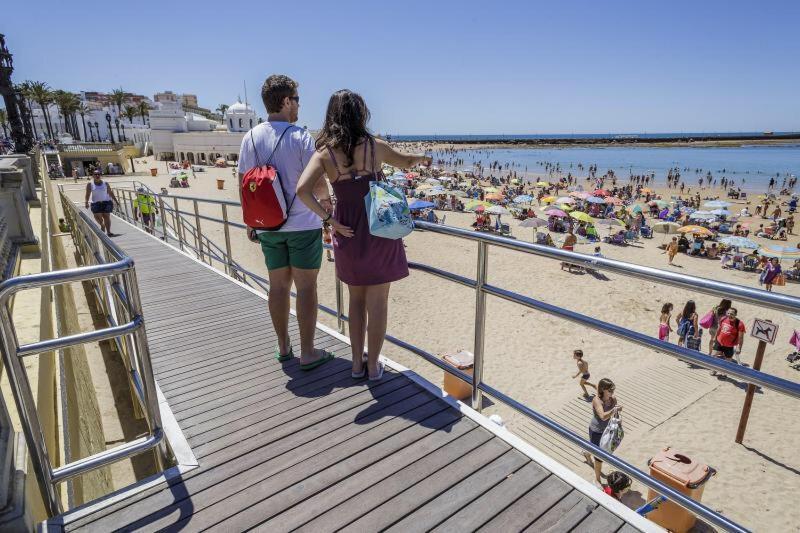 Apartamento El Tanguillo Little Apartments Cádiz Kültér fotó